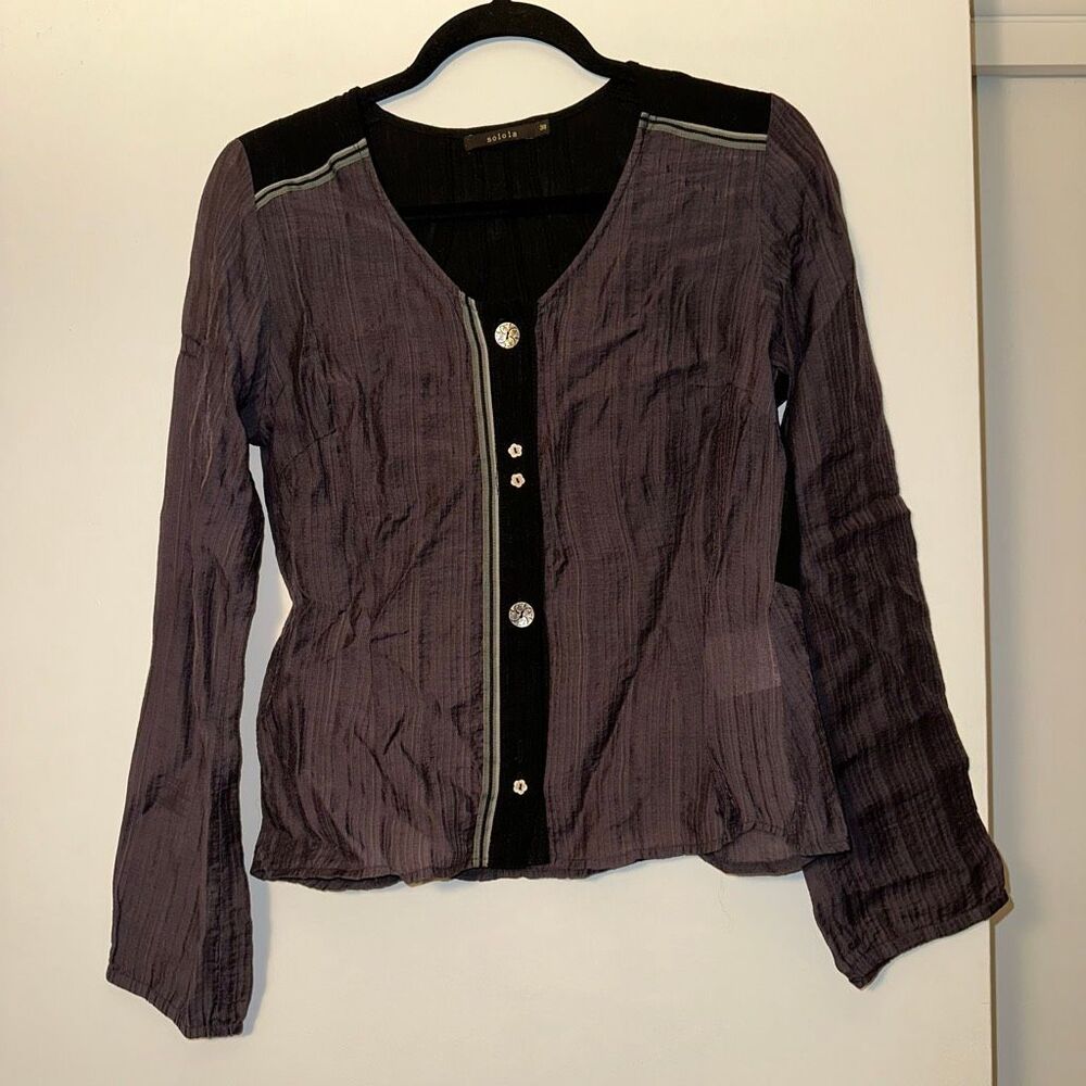 Solola Womens Size 38 Blouse Shirt Long Sleeve Gray Black Pleated MISSING BUTTON